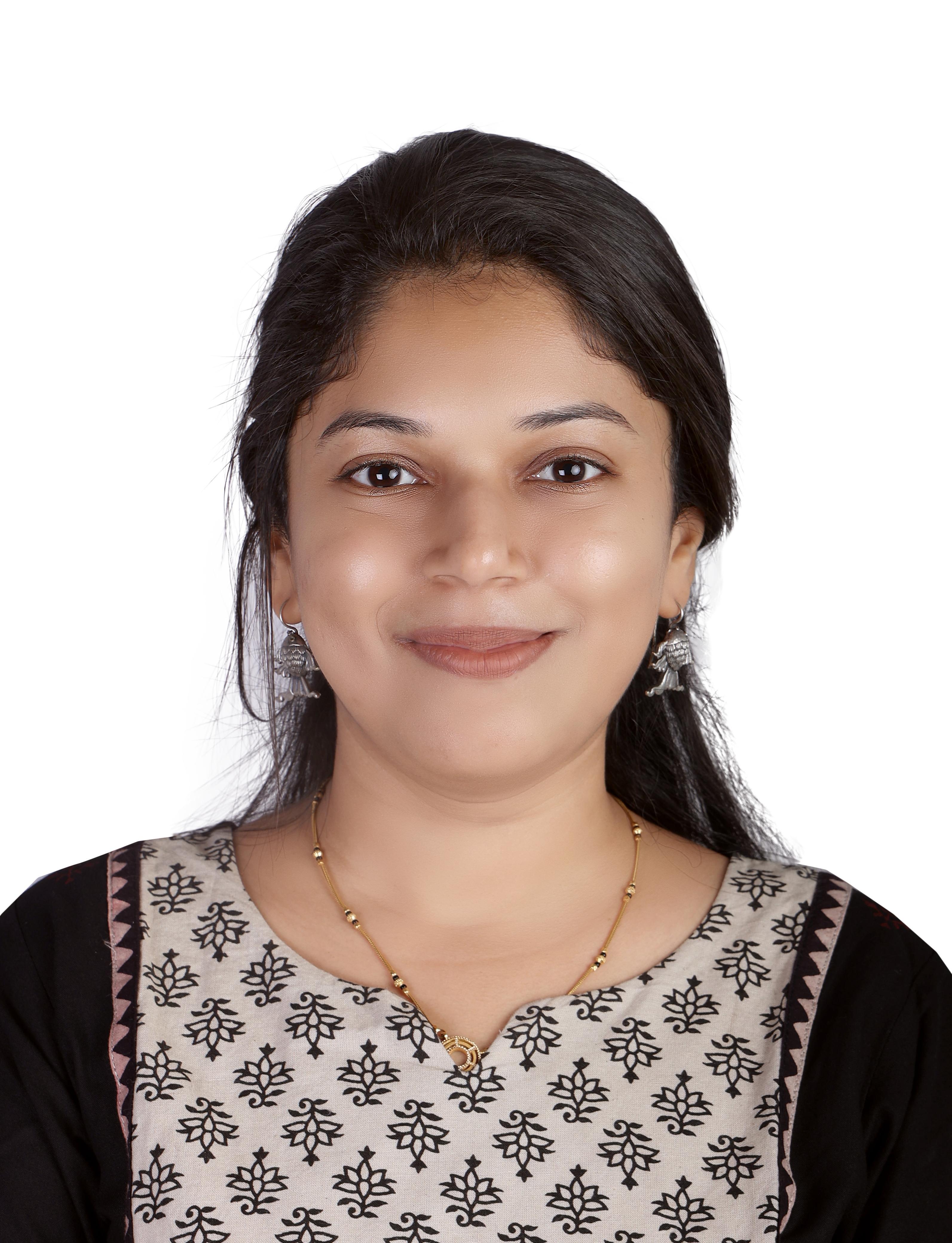 Dr Anushree Patil