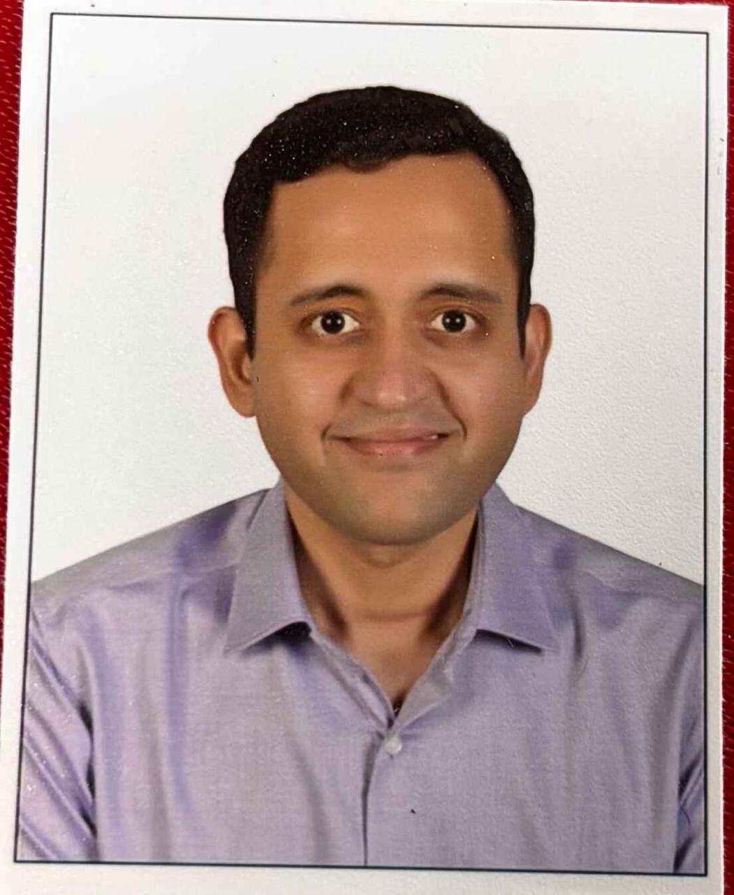 Dr.Shreeram Savant